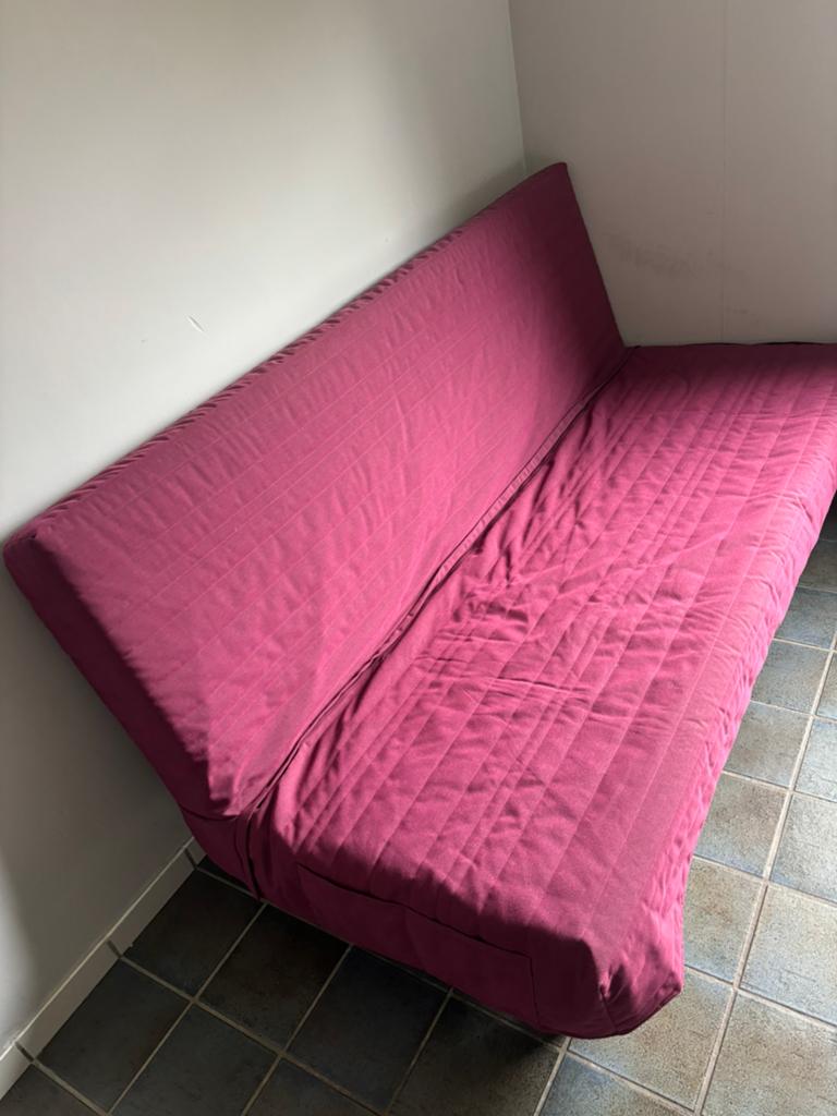 Zetelbed nieuw niet gebruikt, Ophalen, Zo goed als nieuw