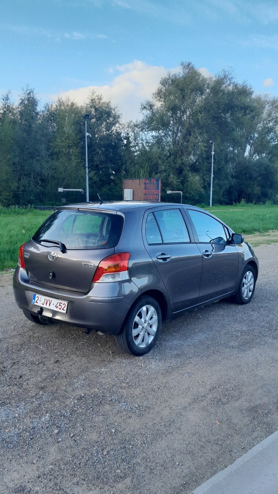 toyota yaris 1.4 diesel, Auto's, Voorwielaandrijving, Stof, 4 cilinders, 1200 kg