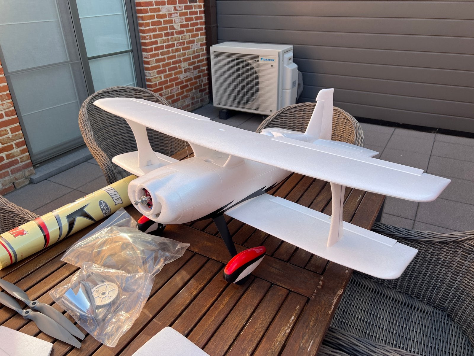 Multiplex rockstar nieuw met mpx setup, Hobby en Vrije tijd, Modelbouw | Radiografisch | Vliegtuigen, Ophalen, Nieuw