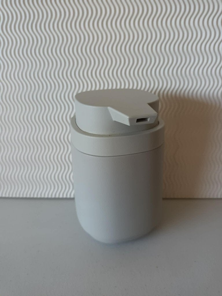 Zeeppompje Zone Denmark, Enlèvement ou Envoi, Utilisé, Distributeur de savon/porte-savon, Gris