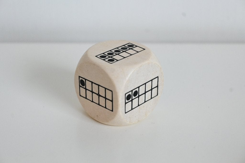 Houten dobbelsteen tienveld 1 tot 6 - 3x3 cm, Ophalen of Verzenden, Nieuw