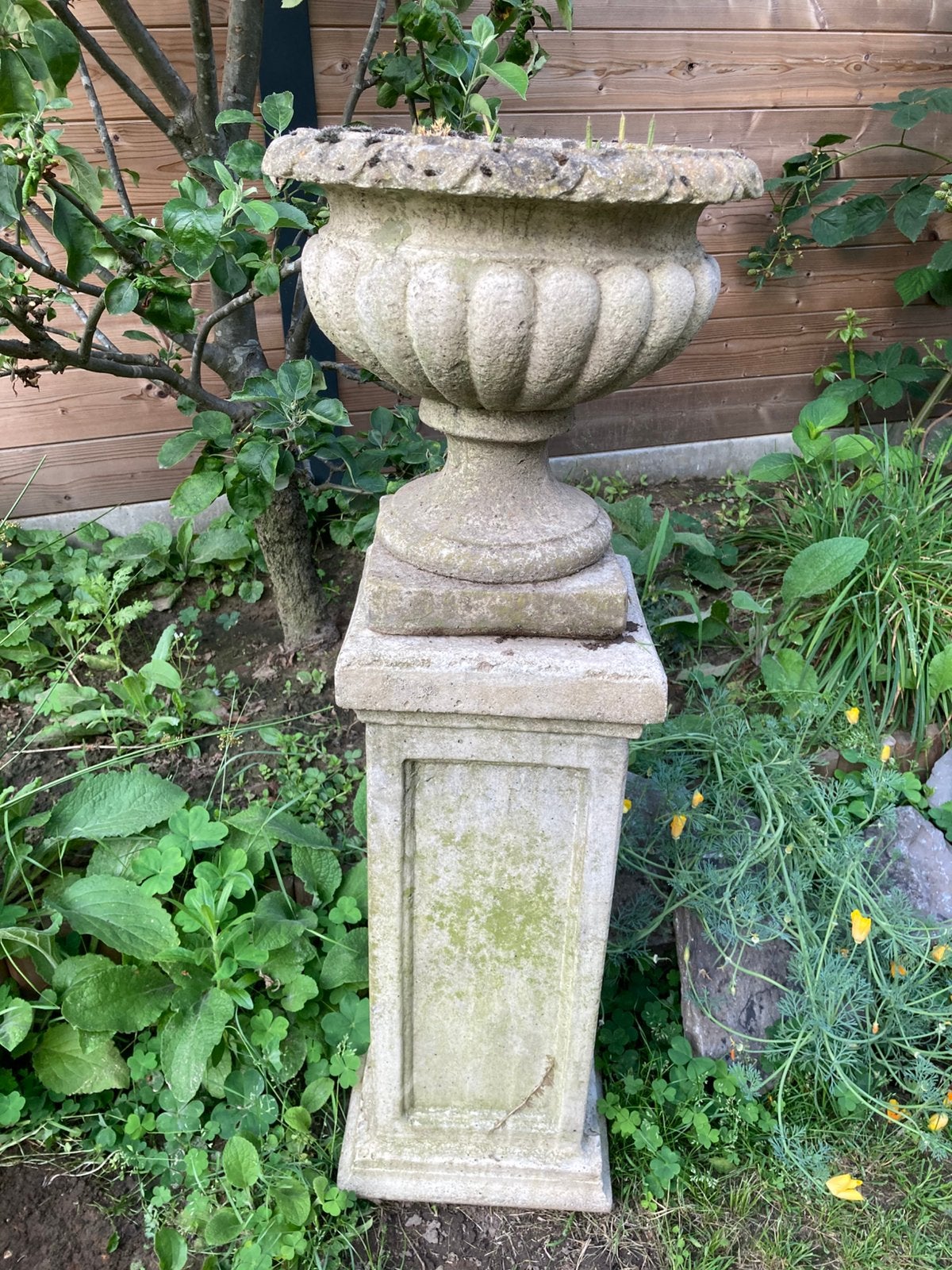 Sokkel en bloemvaas steen, Tuin en Terras, Ophalen, Gebruikt, Steen