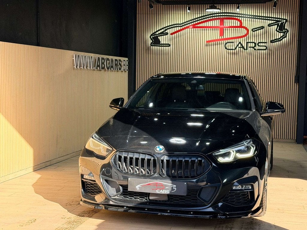 BMW 2 Serie 216 DA * Gran Coupé * PACK M PERFORMANCE * 1ER, Auto's, Automaat, 4 deurs, Gebruikt, 116 pk