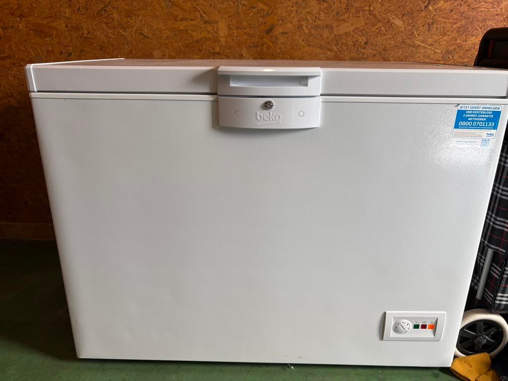 Kofferdiepvries beko met garantie, Elektronische apparatuur, Ophalen, Zo goed als nieuw