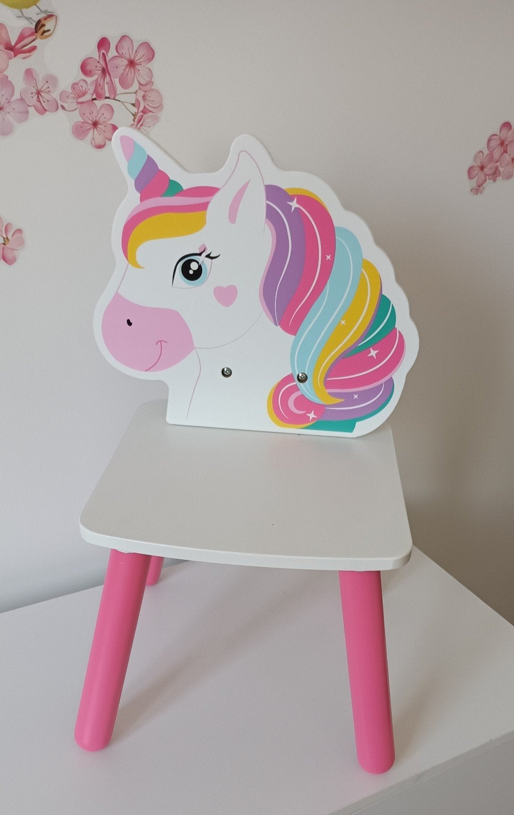 Chaise licorne enfant, Enfants & Bébés, Chambre d'enfant | Tables & Chaises, Enlèvement