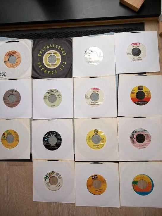 Reggae Dub Roots 250 pièces en excellent état original jamaï, Enlèvement, Comme neuf