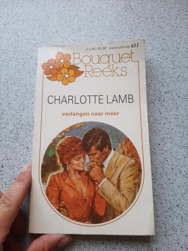 Retro boek Bouquet Reeks 611 – Verlangen naar meer, Boeken, Ophalen of Verzenden, Gelezen