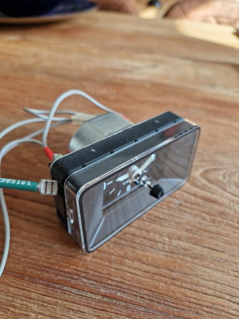 Vintage dashboard klok Quartz VDO Volvo, Ophalen of Verzenden