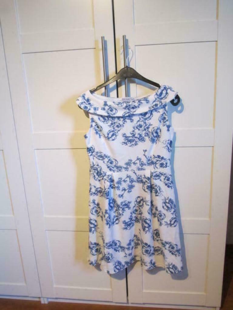 Jurk Maat 36/38 Bodyflirt, Kleding | Dames, Overige kleuren, Ophalen of Verzenden, Zo goed als nieuw, Knielengte