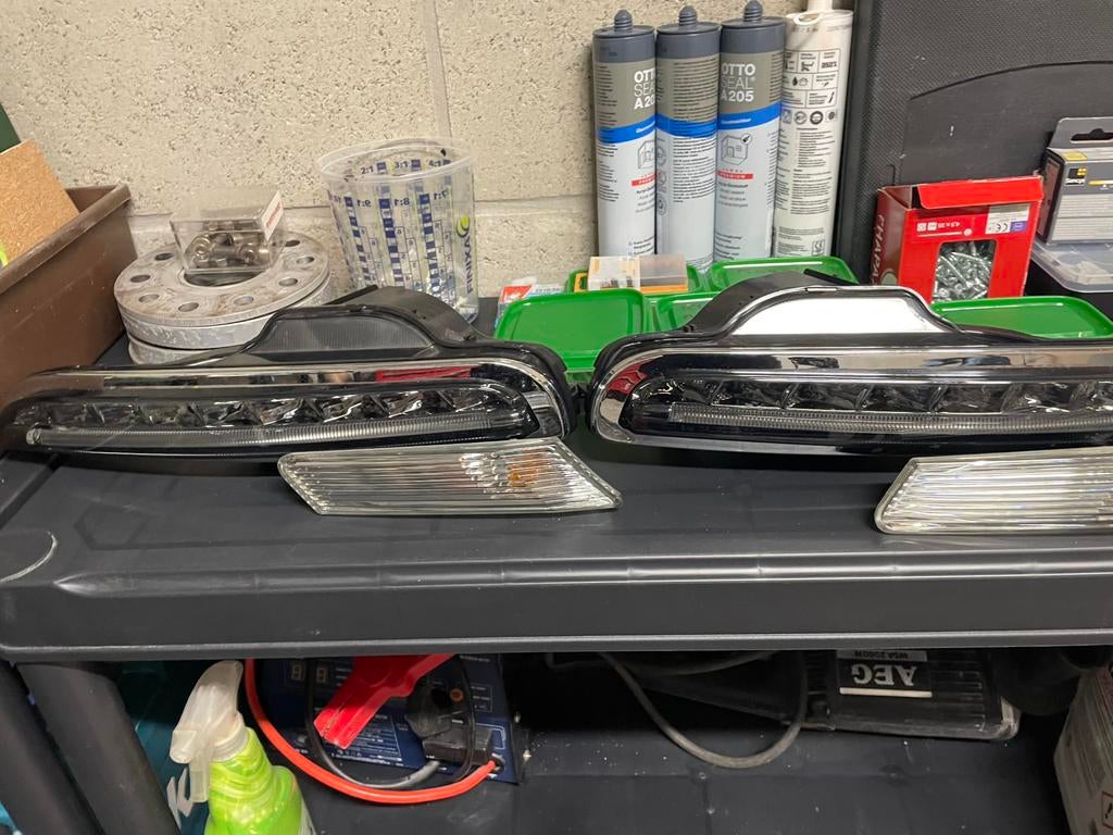Lampes, Enlèvement, Porsche