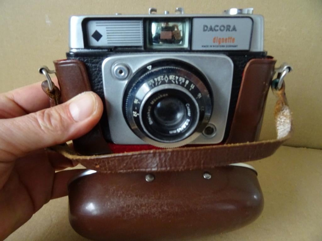 Dacora Dignette vintage bakelieten camera Dacora Dignette, Ophalen of Verzenden, Gebruikt, Compact, Overige Merken