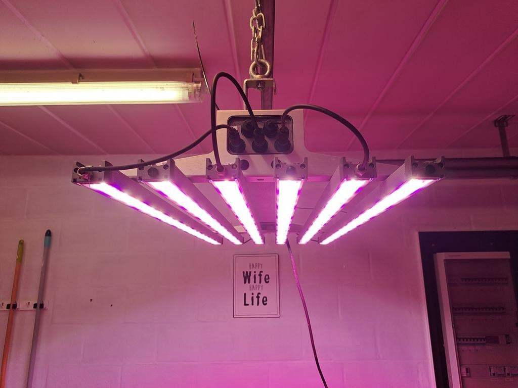 Sylvania GroLux LED linéaire 420 W à spectre complet +, Enlèvement