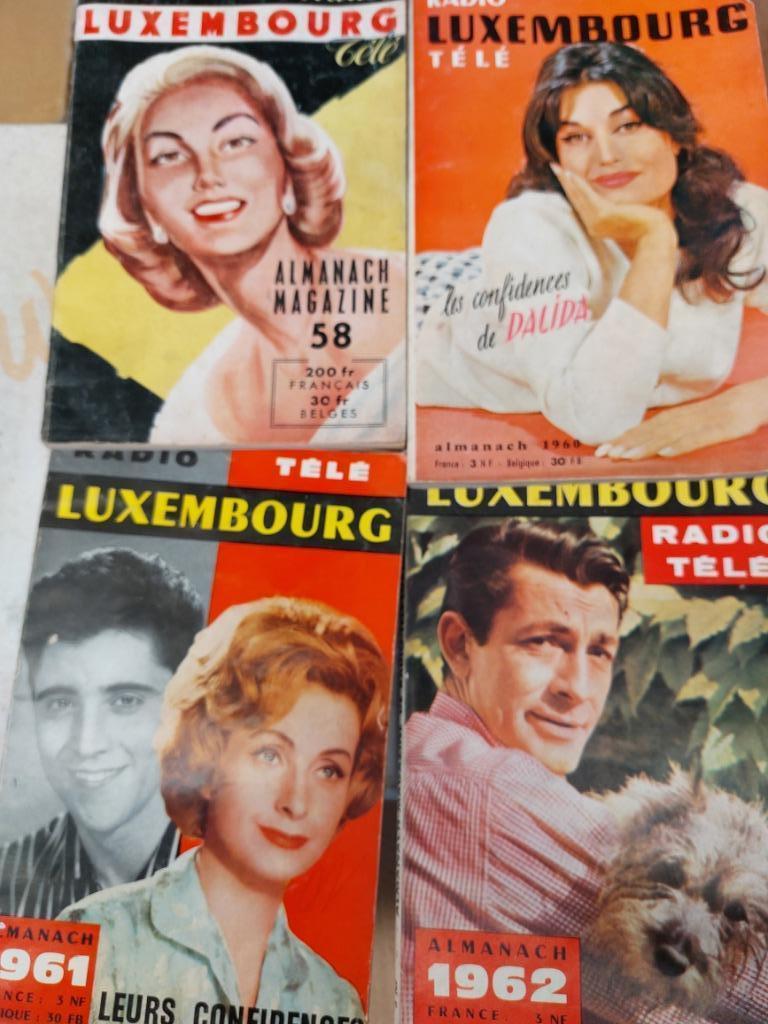 Almanachs radio Luxembourg télé années 1960 (lot de 8), Collections, Enlèvement ou Envoi, Comme neuf, TV, Autres types