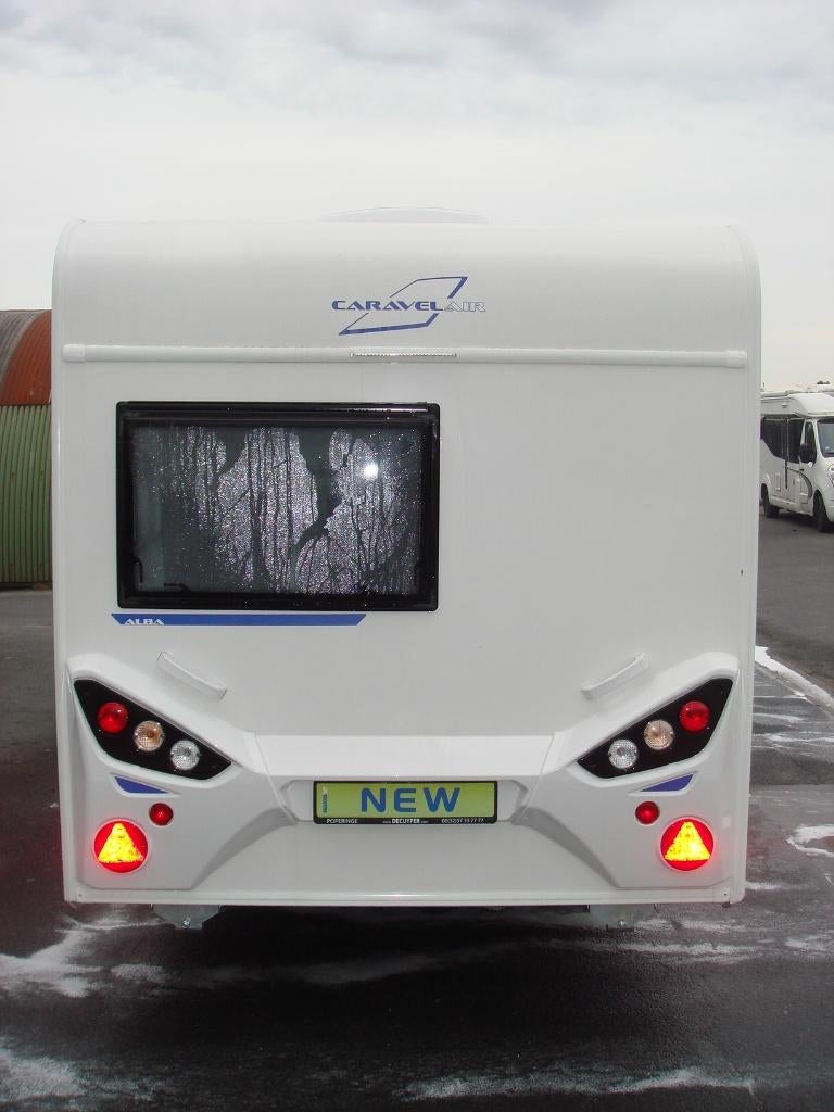 CARAVELAIR ALBA 460 met gratis nieuwe Thule luifel, Bedrijf, Treinzit, 750 - 1000 kg, Caravelair