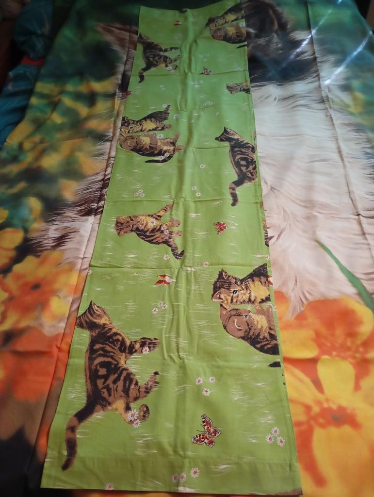 Taie de traversin 175/42 motif chats, Drap-housse ou Taie d'oreiller, Comme neuf, Deux personnes, Vert