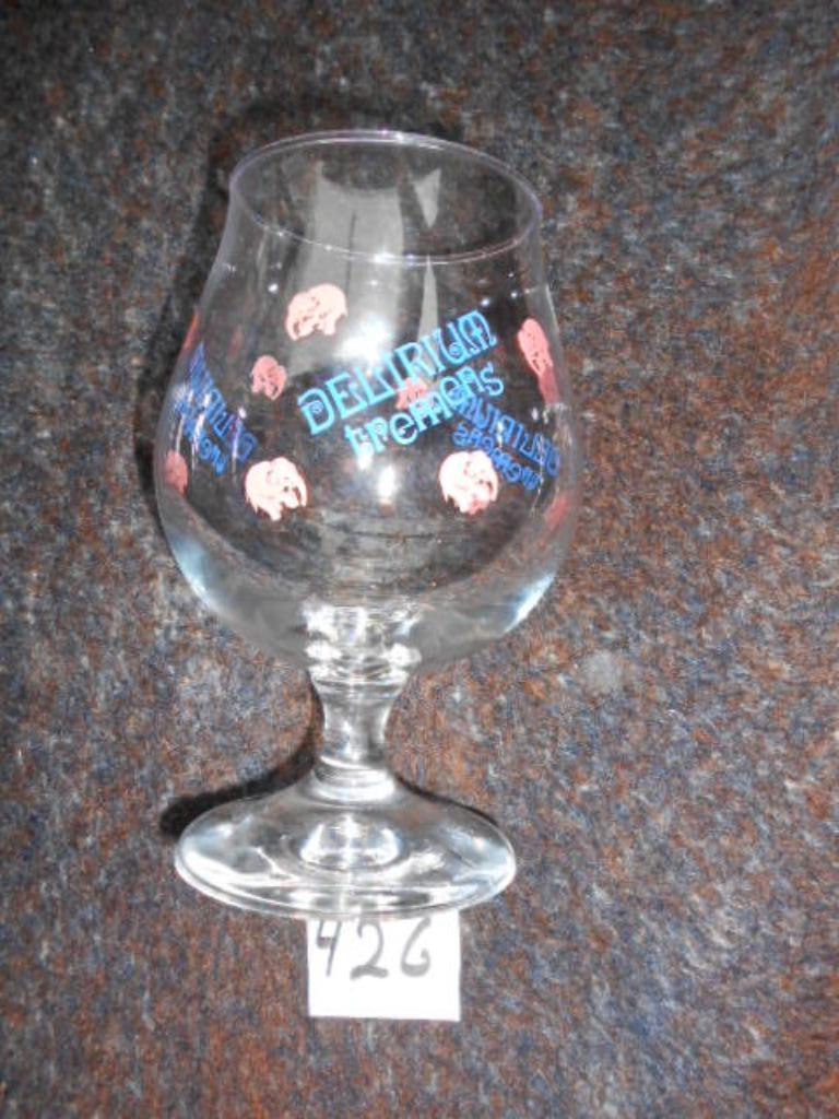Delirium tremens - roze olifantjes bierglas, Verzamelen, Ophalen of Verzenden, Gebruikt, Glas of Glazen