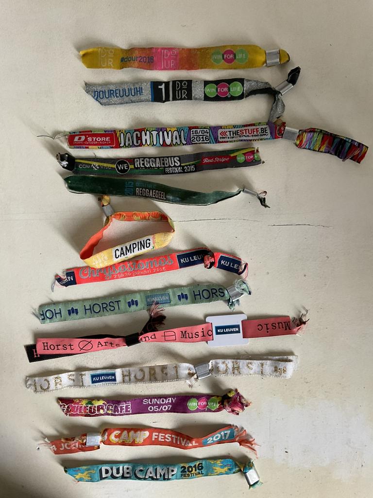 Divers anciens bracelets de festivals, Enlèvement ou Envoi, Utilisé