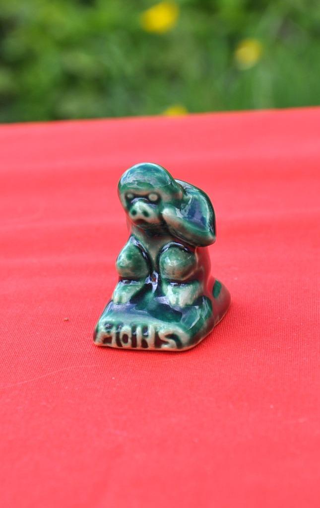 petit singe du grand'garde de  mons, Collections, Enlèvement ou Envoi, Comme neuf, Animal