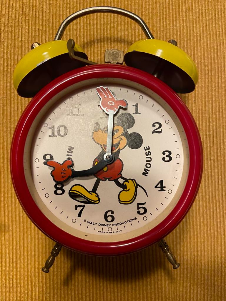 Mickey mouse wekker, Verzamelen, Ophalen of Verzenden, Mickey Mouse, Gebruikt, Overige typen