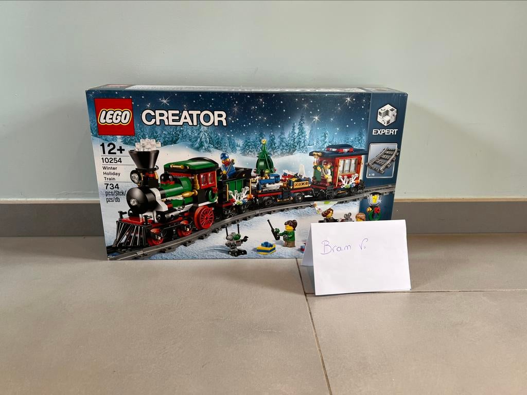 Lego winter holiday train 10254 sealed, Ophalen, Zo goed als nieuw, Lego