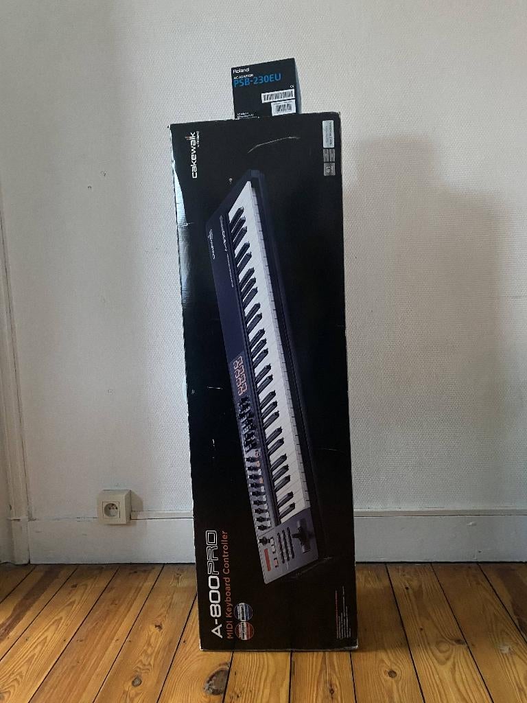 Roland A-800PRO MIDI-toetsenbord - 61 toetsen, Muziek en Instrumenten, Keyboards, Ophalen, Roland, Midi-aansluiting, 61 toetsen