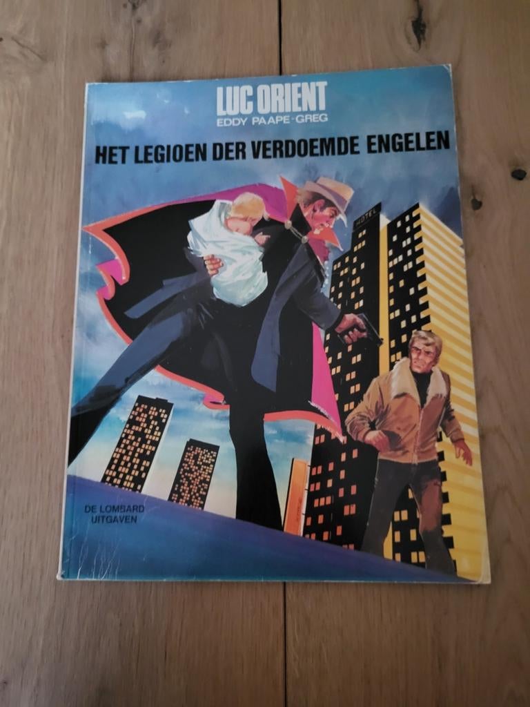Luc Orient - 8. Het legioen der verdoemde engelen, Enlèvement ou Envoi, Une BD, Comme neuf, Eddy Paape . Greg