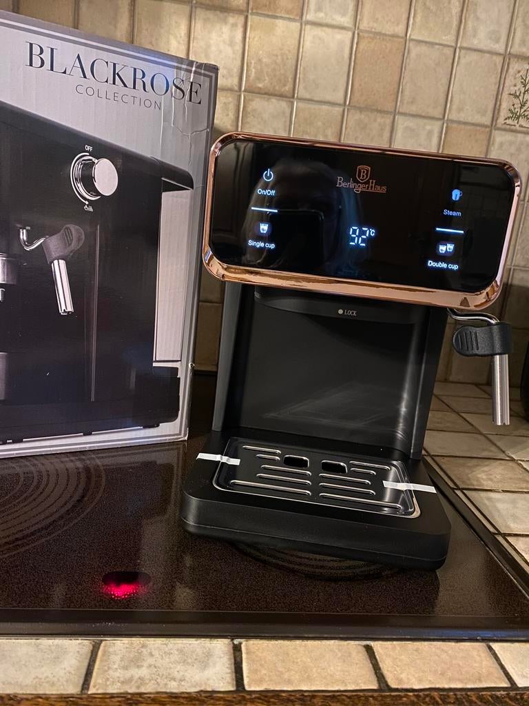 Nieuw Digitaal Espresso koffiemachine, Neuf, Machine à espresso, Réservoir d'eau amovible, Enlèvement ou Envoi