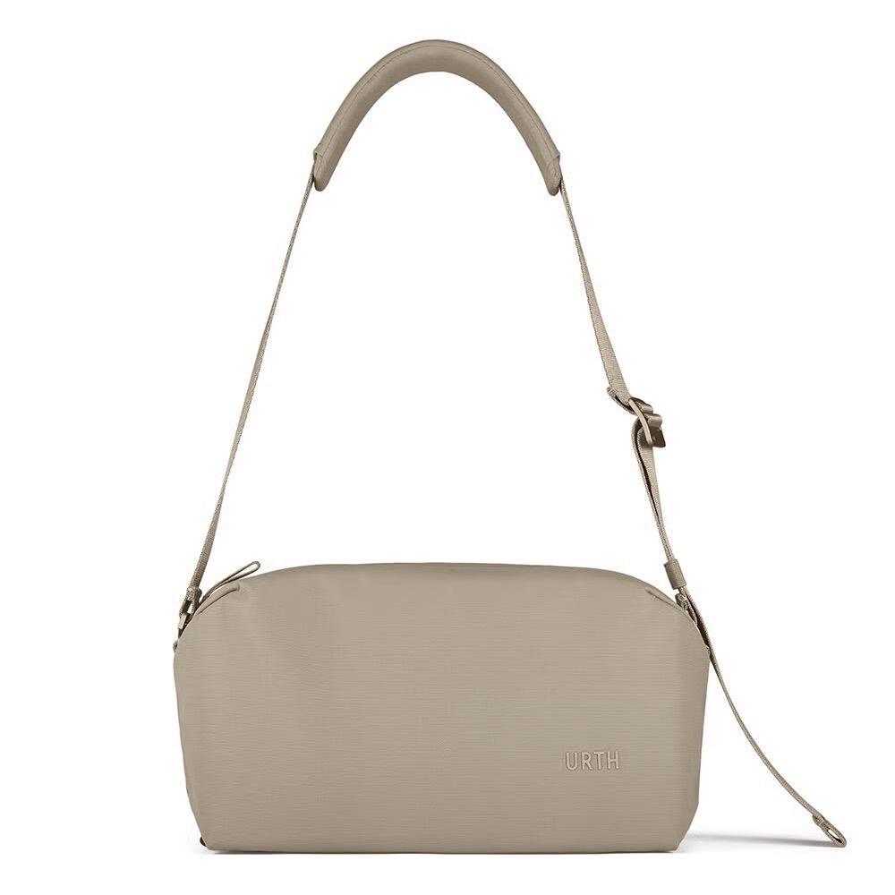 Urth Dolomite 8L Camera Sling Beige, Enlèvement ou Envoi, Comme neuf, Sac à bandoulière, Autres marques