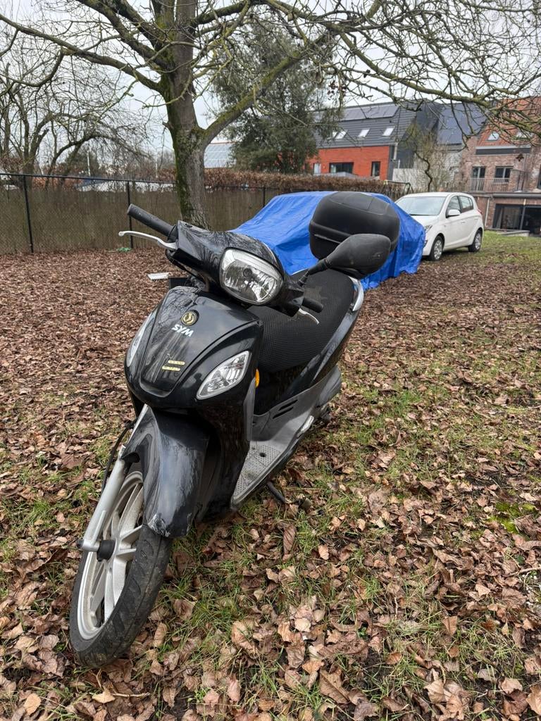 Sym scooter b klasse, Vélos & Vélomoteurs, Vélomoteurs & Scooters bridés, Enlèvement ou Envoi, Comme neuf, SYM