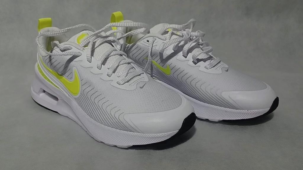Nike Air Max Nuaxis - Maat 39 - Nieuw - #22 #, Kleding | Dames, Overige kleuren, Nieuw, Ophalen of Verzenden, Sneakers