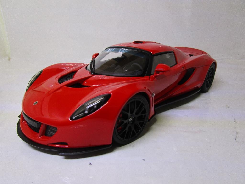 autoart signature 1:18 hennessy venom gt, Ophalen of Verzenden, Zo goed als nieuw, Auto, Autoart
