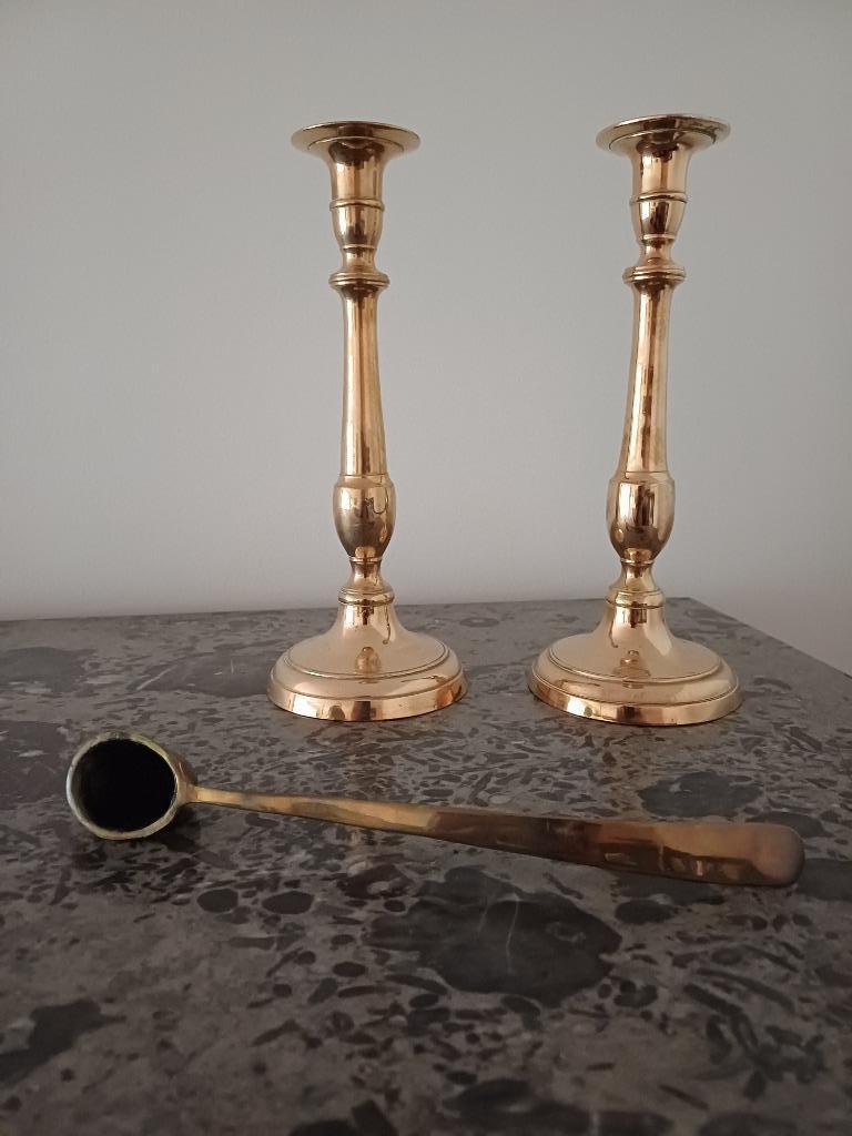 2 koperen kandelaars  +  kaarsendover, Antiek en Kunst, Ophalen, Koper