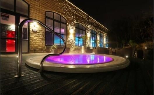 Nieuwe overloop jacuzzi korting -45%, Tuin en Terras, Tuinmeubel-accessoires, Nieuw, Ophalen of Verzenden
