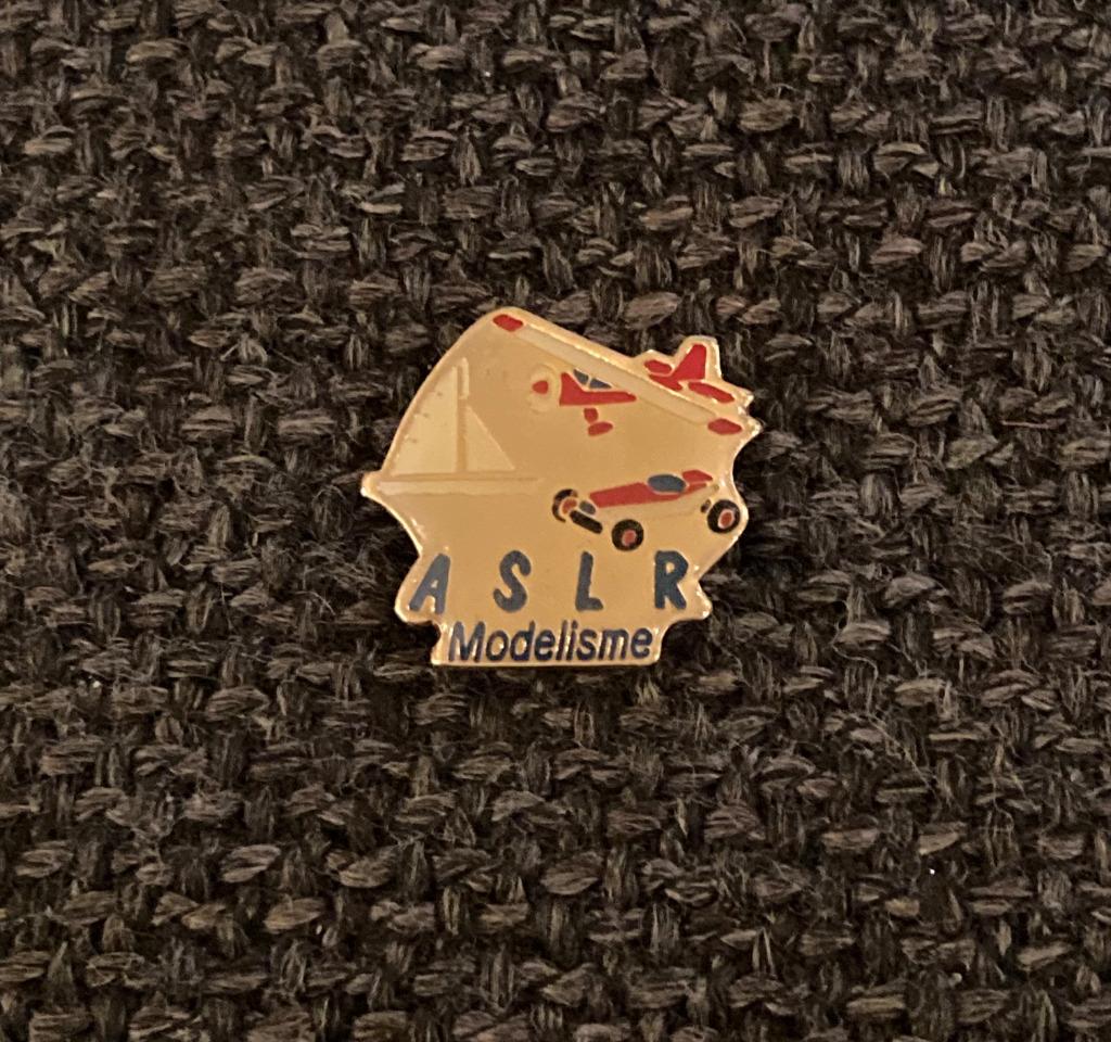 PIN - ASLR - MODELISME - MODELBOUW - MINIATUUR, Envoi, Utilisé, Autres sujets/thèmes, Insigne ou Pin's