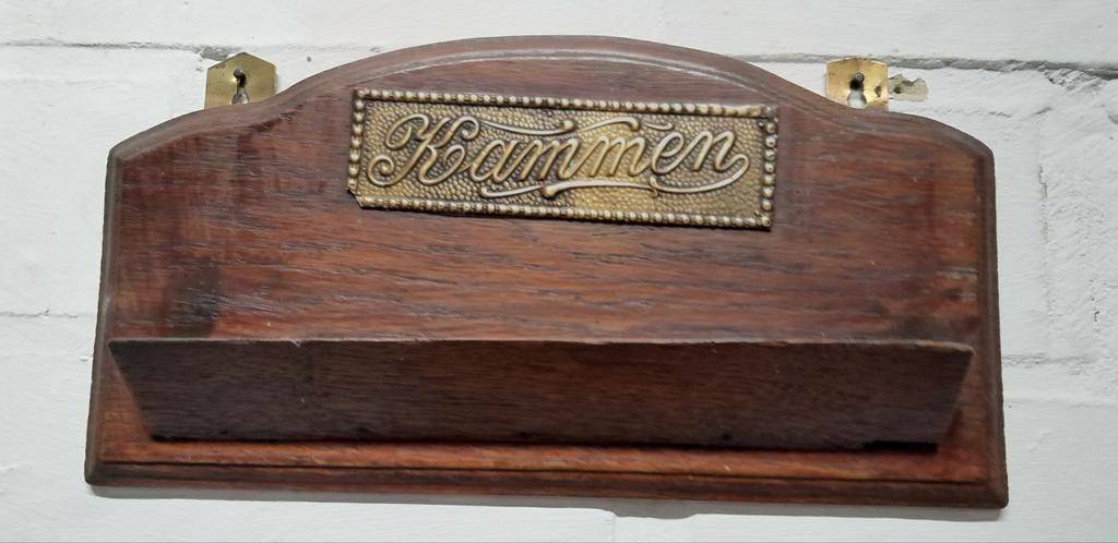 Kamhouder, Antiek en Kunst, Ophalen