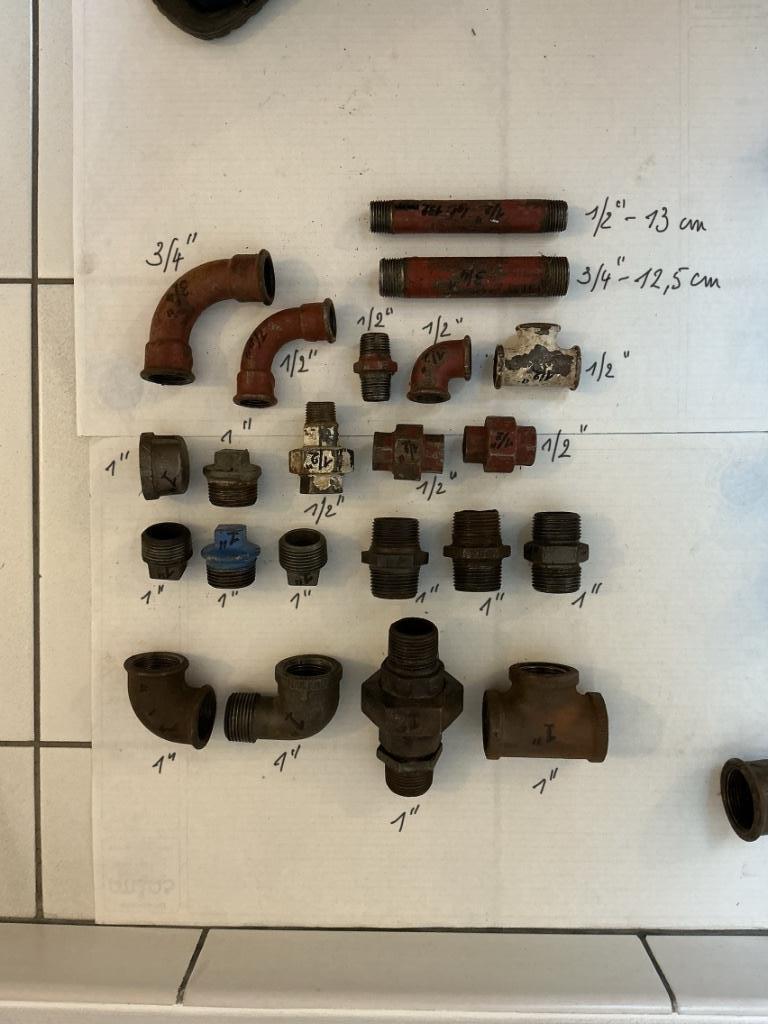 Draadfittingen sanitair (ijzer zwart), Doe-het-zelf en Bouw, Ophalen, Gebruikt, Overige materialen