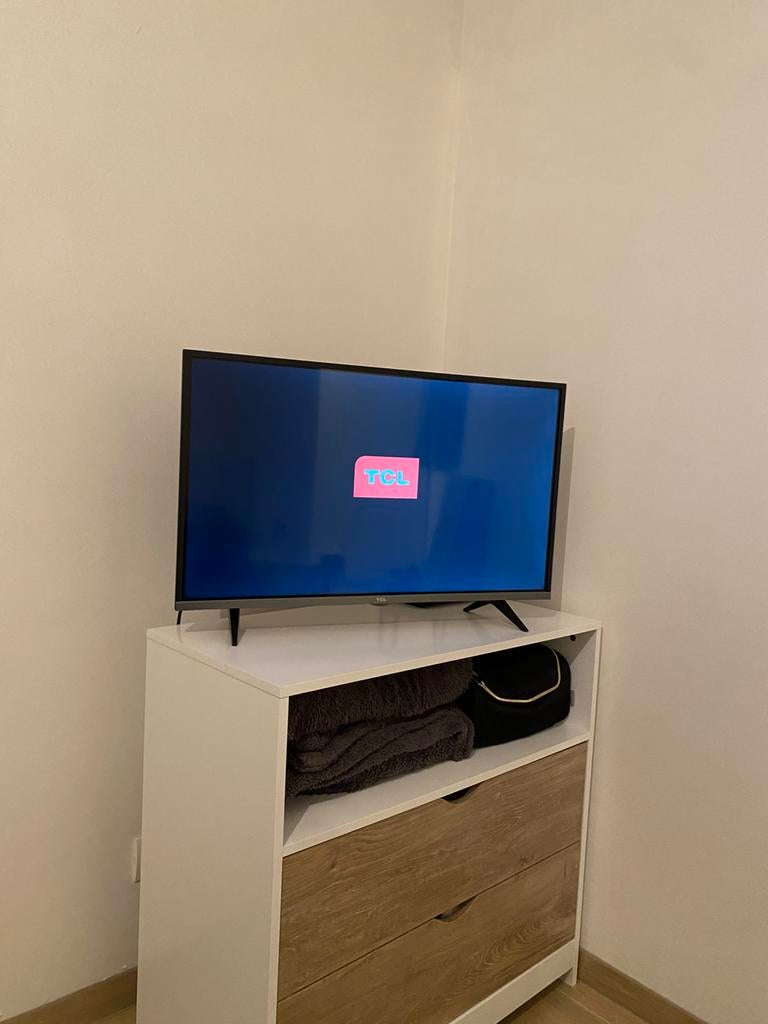 Nieuwe tv, Ophalen, Zo goed als nieuw, 60 tot 80 cm