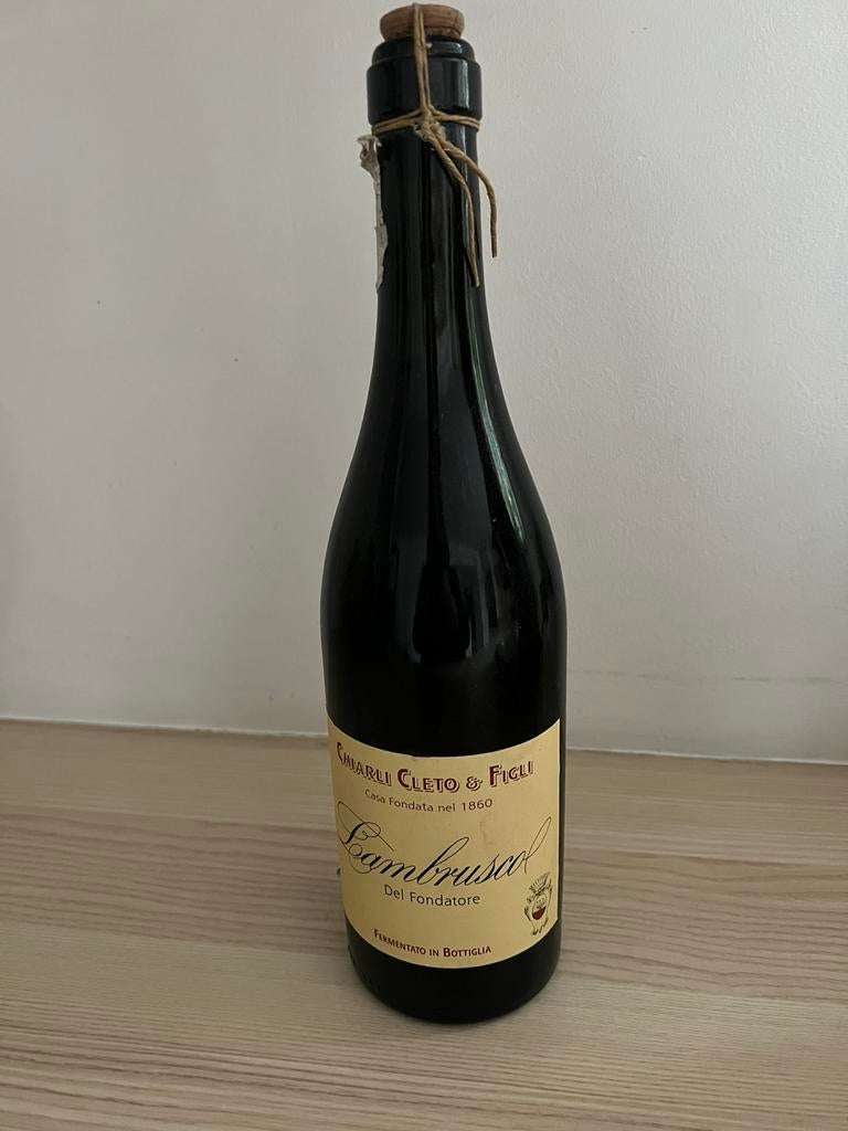 Lambrusco 2002 witte rosé rode wijn Bordeaux rosé Topos, Verzamelen, Zo goed als nieuw, Rode wijn