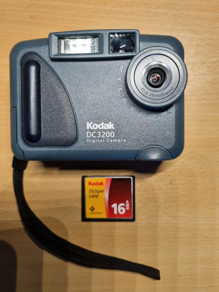 kodak dc3200 retro digitaal fototoestel, Gebruikt, Compact, Ophalen of Verzenden, Kodak