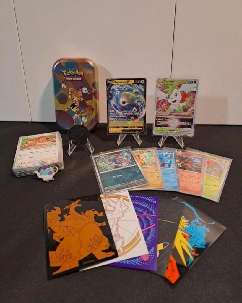 Leuk setje rond pokémon voor een lage prijs., Ophalen of Verzenden, Zo goed als nieuw