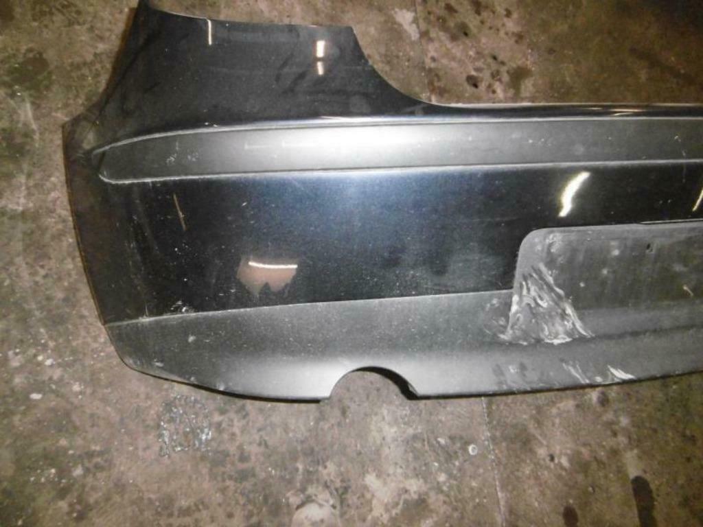 pare choc arriere  bmw  e87, Autos : Pièces & Accessoires, Carrosserie & Tôlerie, Utilisé, BMW, Avant, Enlèvement ou Envoi