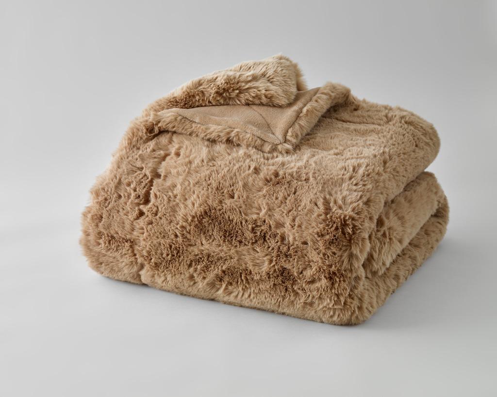 Plaids Cocooning Aristochat Beige plaid/fleece deken 150x200, Huis en Inrichting, Verzenden, Nieuw