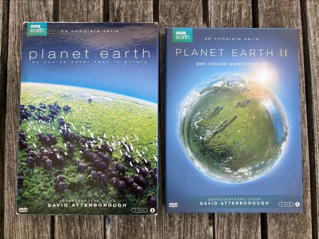 DVD set Planet Earth 1 & 2, Vanaf 6 jaar, Ophalen of Verzenden, Gebruikt, Natuur