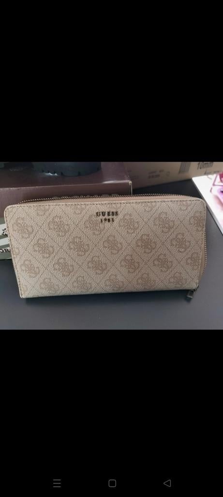 Portemonnee Guess, Ophalen of Verzenden, Zo goed als nieuw, Beige, Guess
