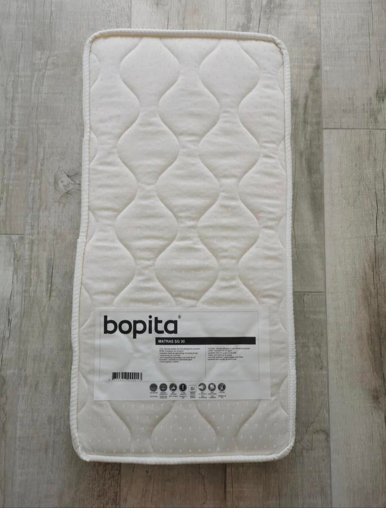 Bopita matras 80 x 40 cm + Aerosleep matrasbeschermer, Ophalen of Verzenden, Zo goed als nieuw, Overige typen