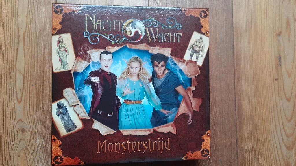 Nachtwacht bordspel - Monsterstrijd, Drie of vier spelers, Ophalen of Verzenden, Zo goed als nieuw, Studio 100