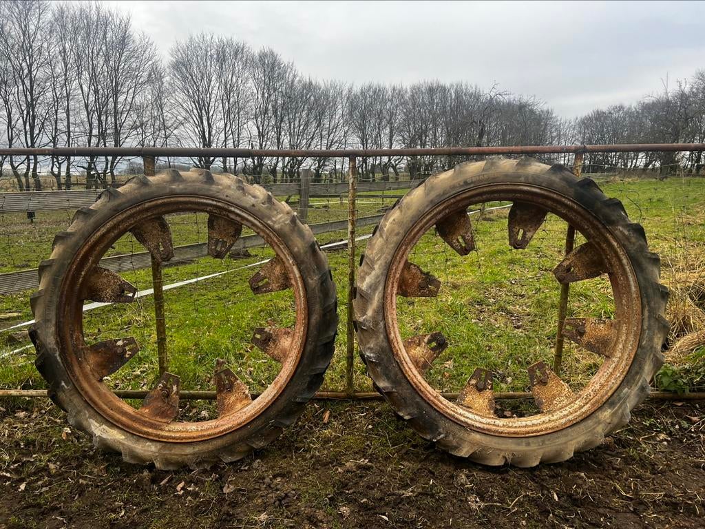 Smalle Michelin Tractorbanden, Ophalen