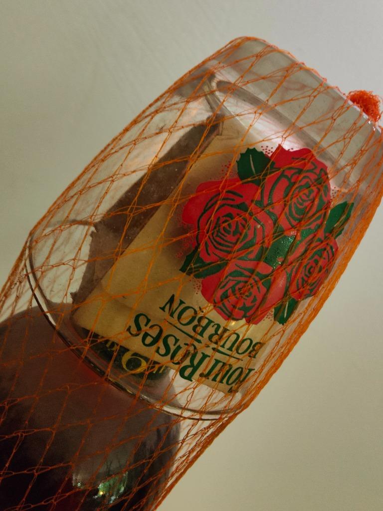 Four Roses 6 years old - with Glass - Giftpak - 1970, Rare!, Overige gebieden, Overige typen, Nieuw, Ophalen of Verzenden