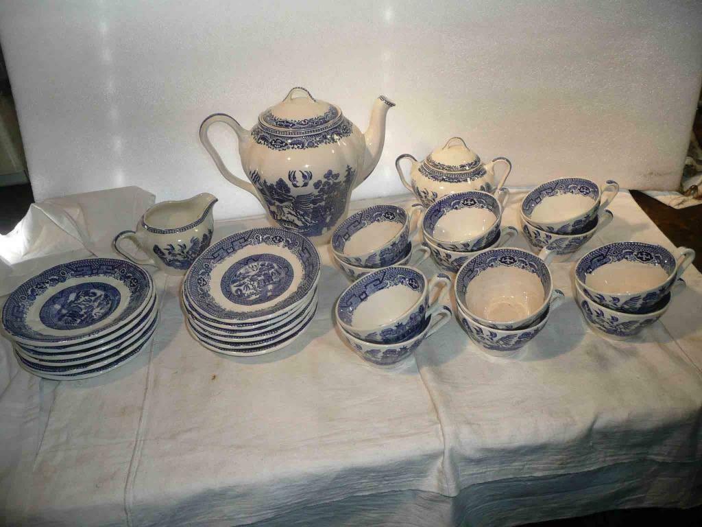 Nimy porcelaine, service à Café ou Thé complet (27pièces), Maison & Meubles, Service complet, Enlèvement ou Envoi, Comme neuf