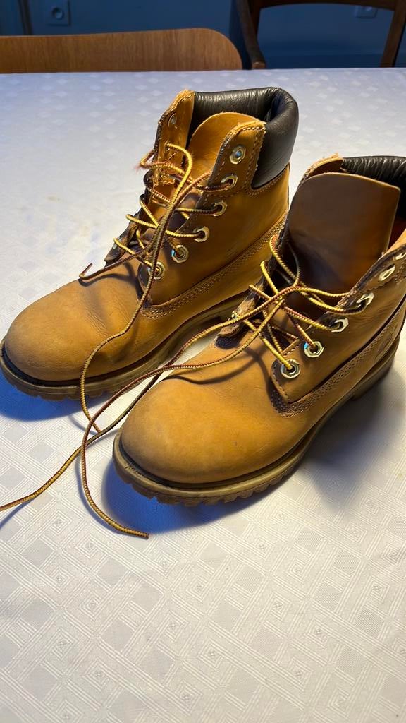 Timberland 6,5. 36, Vêtements | Femmes, Chaussures de marche, Beige, Comme neuf, Timberland